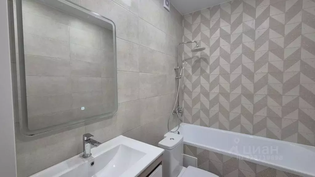 1-к кв. Краснодарский край, Сочи ул. Искры, 88к6 (30.0 м) - Фото 2