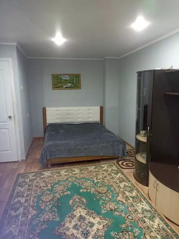 1-к кв. Татарстан, Нижнекамск ул. 50 лет Октября, 2А (36.0 м) - Фото 1