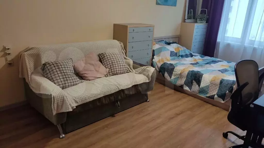 1-к. квартира, 40 м, 8/9 эт. - Фото 1