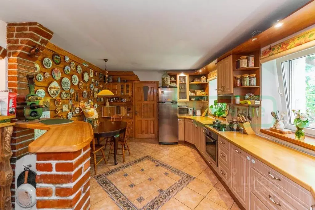 Дом в Калининградская область, Полесский муниципальный округ, пос. ... - Фото 1