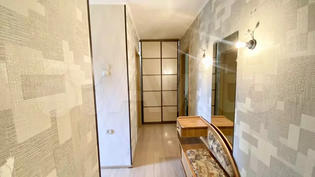 2-к. квартира, 46 м, 5/5 эт. - Фото 0