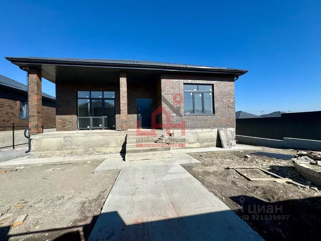 Дом в Ставропольский край, Предгорный муниципальный округ, ... - Фото 1