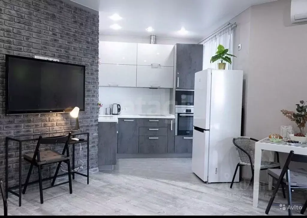 1-к кв. Новосибирская область, Новосибирск ул. Дмитрия Шамшурина, 1 ... - Фото 1