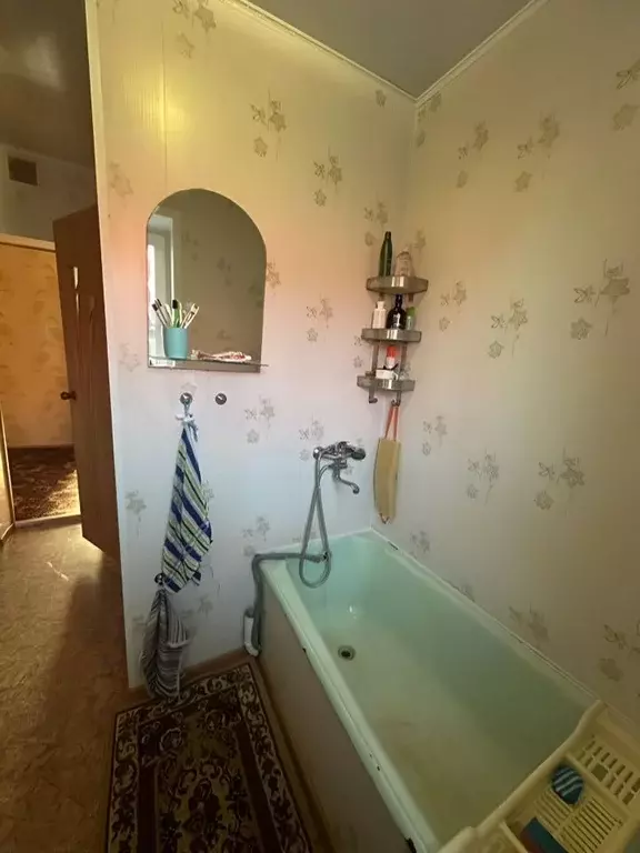 Дом в Омская область, Таврический район, с. Сосновское ул. Жукова, 27 ... - Фото 0