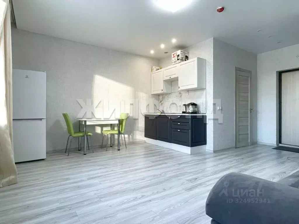 Студия Новосибирская область, Новосибирск Сухарная ул., 107/1 (28.0 м) - Фото 1