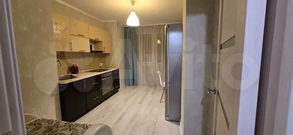 1-к. квартира, 40 м, 13/18 эт. - Фото 1