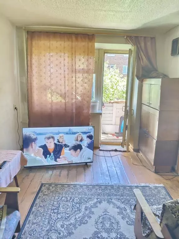 2-к кв. Омская область, Омск бул. Победы, 4 (44.0 м) - Фото 1