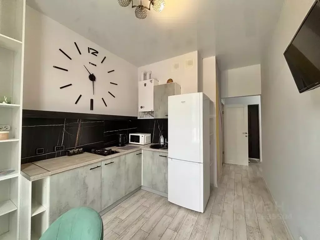 1-к кв. Краснодарский край, Геленджик ул. Суворова, 27к1 (36.0 м) - Фото 1