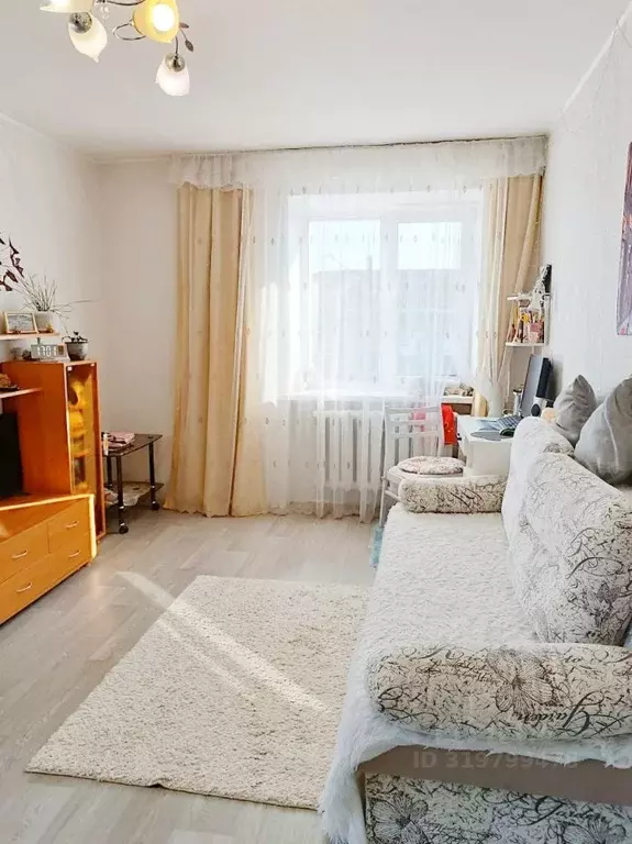 1-к кв. Кировская область, Киров ул. Широнинцев, 9 (30.1 м) - Фото 0