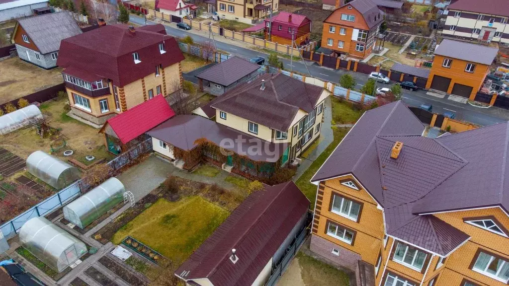 Дом в Тюменская область, Тюменский муниципальный округ, д. Зубарева ... - Фото 1
