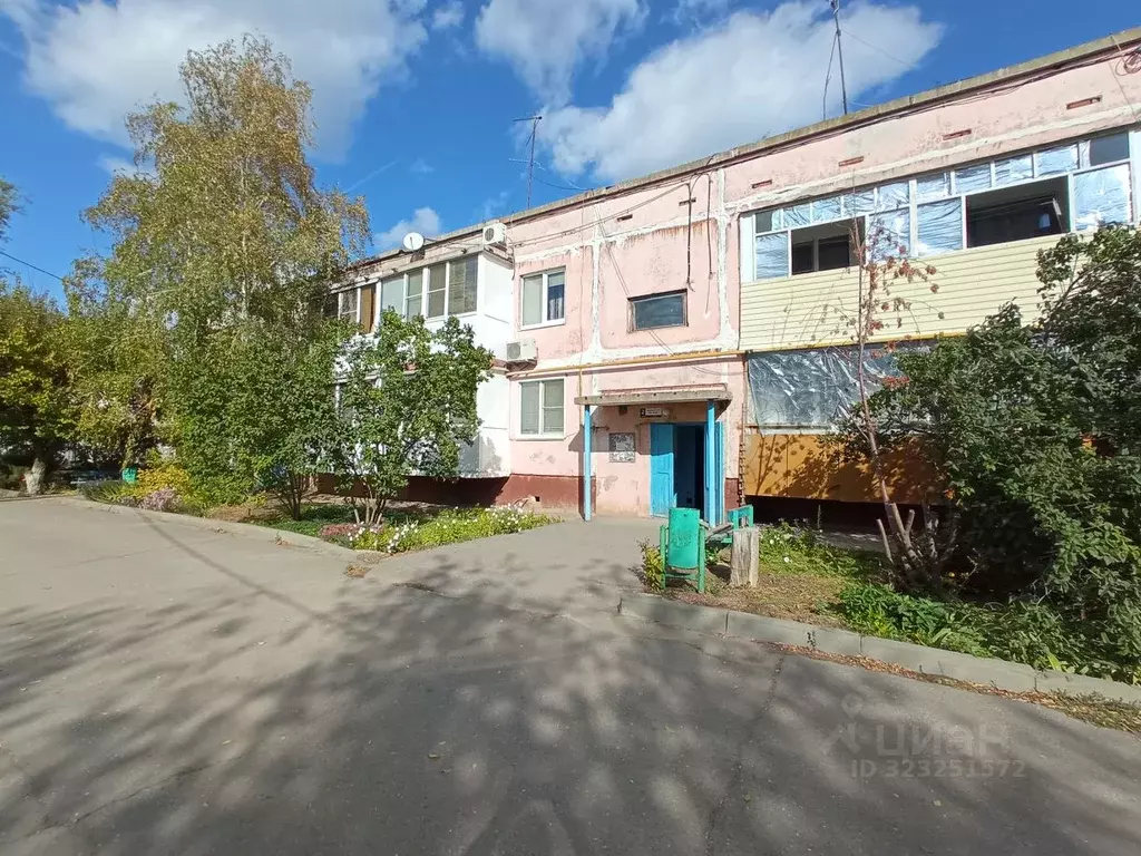 1-к кв. Волгоградская область, Средняя Ахтуба рп, 1-й мкр 62 (34.6 м) - Фото 1