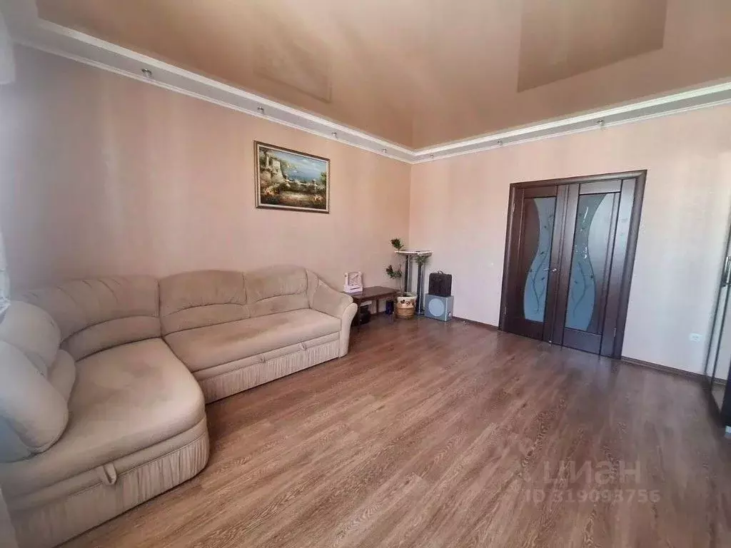 3-к кв. Крым, Симферополь ул. Камская, 37 (98.0 м) - Фото 1