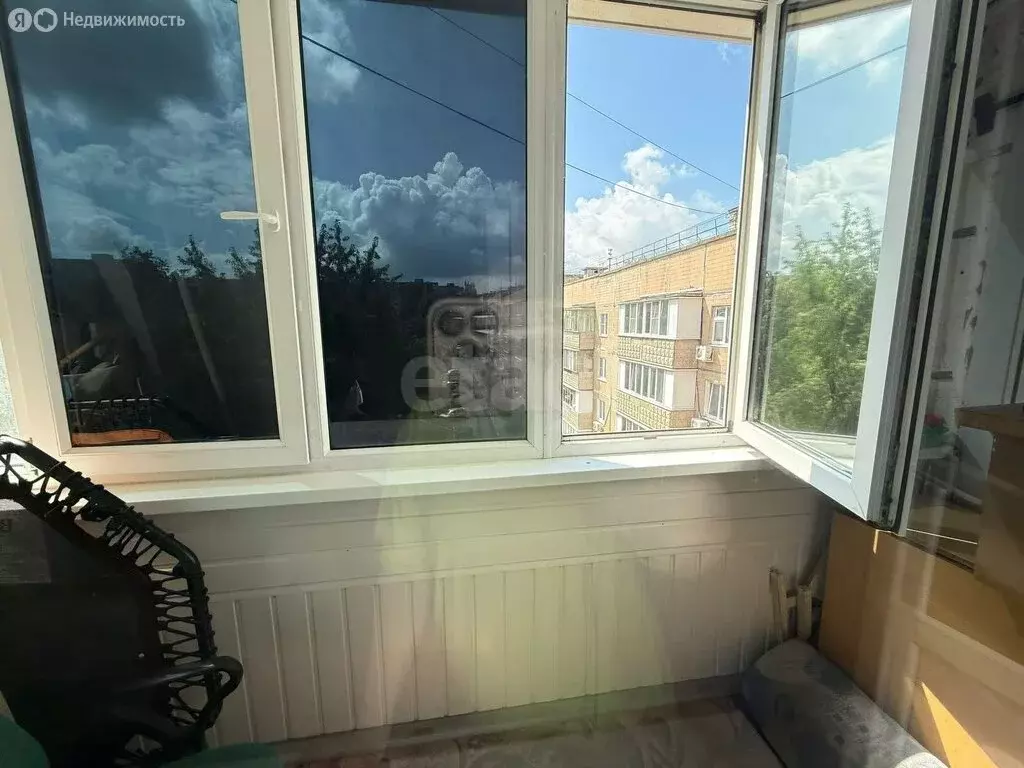 2-комнатная квартира: Губкин, улица Космонавтов, 5 (53.9 м) - Фото 1