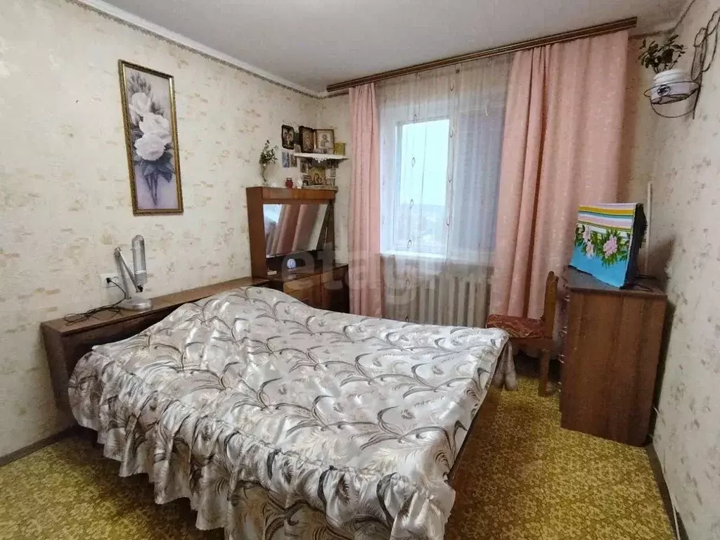 3-к кв. Владимирская область, Ковров Полевая ул., 4 (67.0 м) - Фото 0