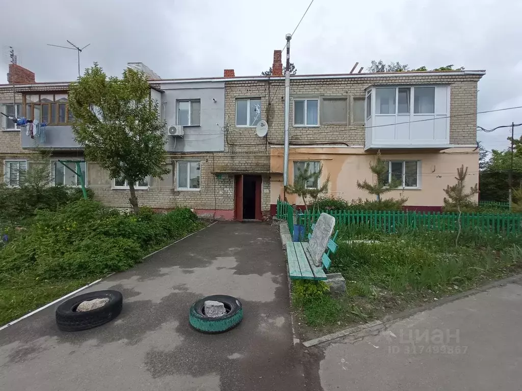 2-к кв. Саратовская область, Татищево рп ул. Школьная (41.5 м) - Фото 0