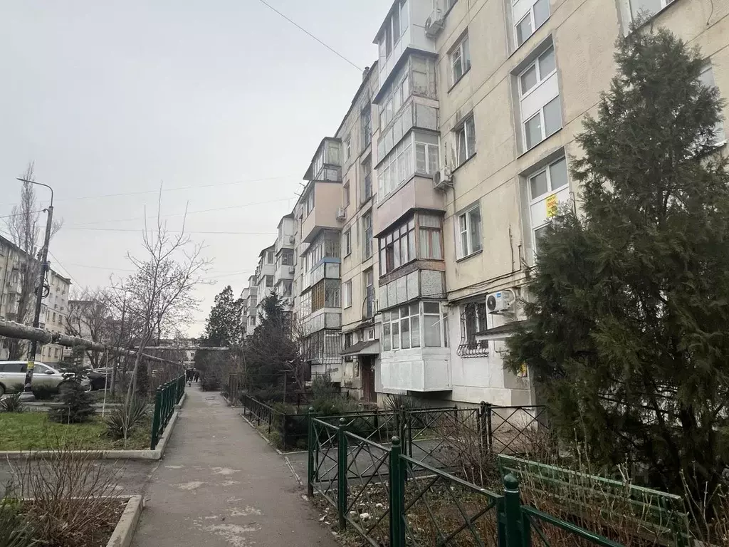 2-к кв. Крым, Симферополь ул. Киевская, 110 (57.0 м) - Фото 1