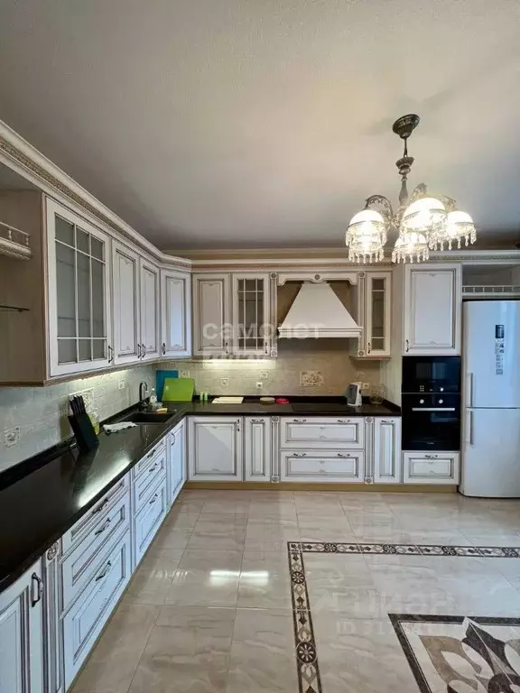 3-к кв. Санкт-Петербург Богатырский просп., 49к1 (95.0 м) - Фото 0