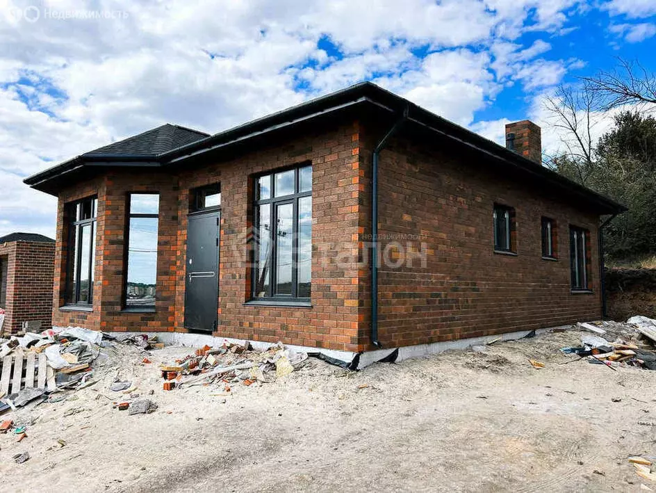 Дом в Волгоград, Тирольская улица (120 м) - Фото 1