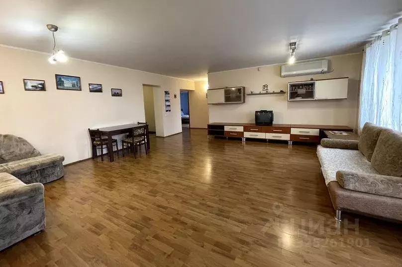 3-к кв. Самарская область, Самара просп. Карла Маркса, 63/1 (120.0 м) - Фото 2