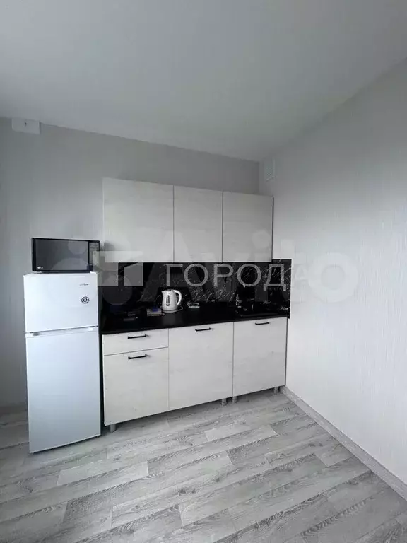 1-к. квартира, 30 м, 1/18 эт. - Фото 1