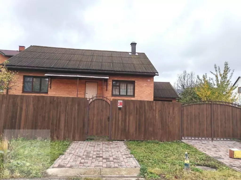 Дом в Московская область, Домодедово Западный мкр, ул. Родниковая, 10 ... - Фото 1