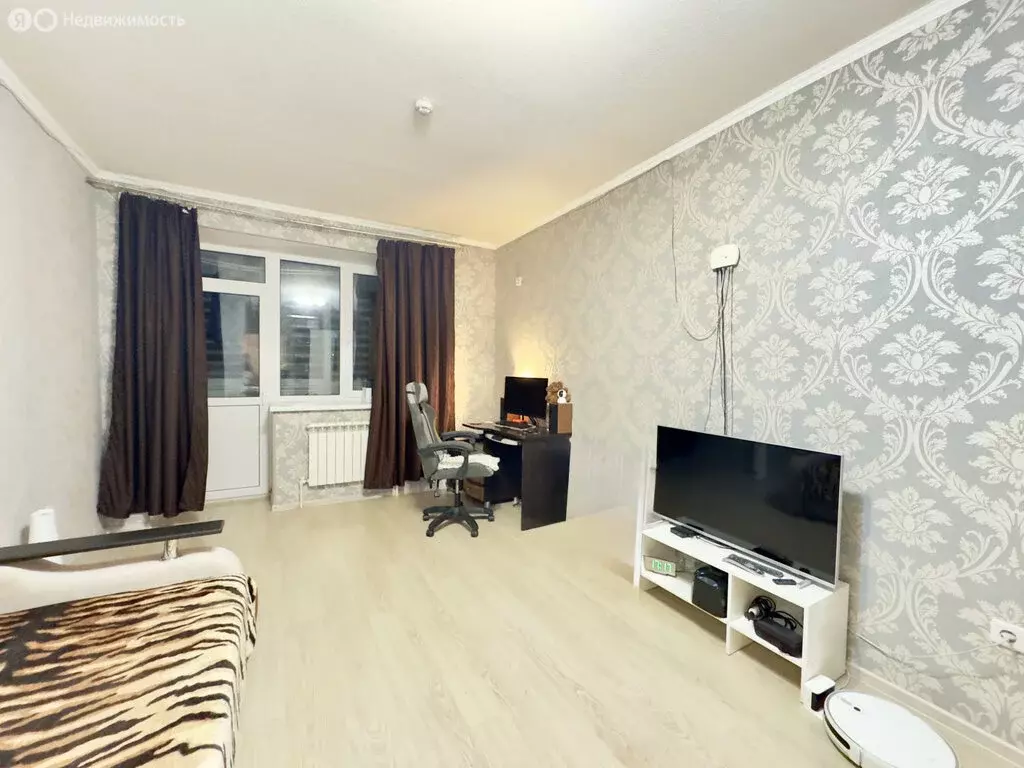 1-комнатная квартира: Аксай, улица Фрунзе, 1/10 (40 м) - Фото 2