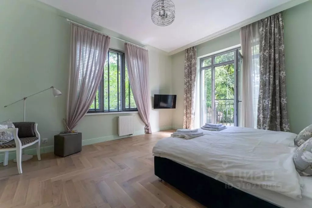 2-к кв. Калининградская область, Калининград ул. Огарева, 3 (90.0 м) - Фото 1