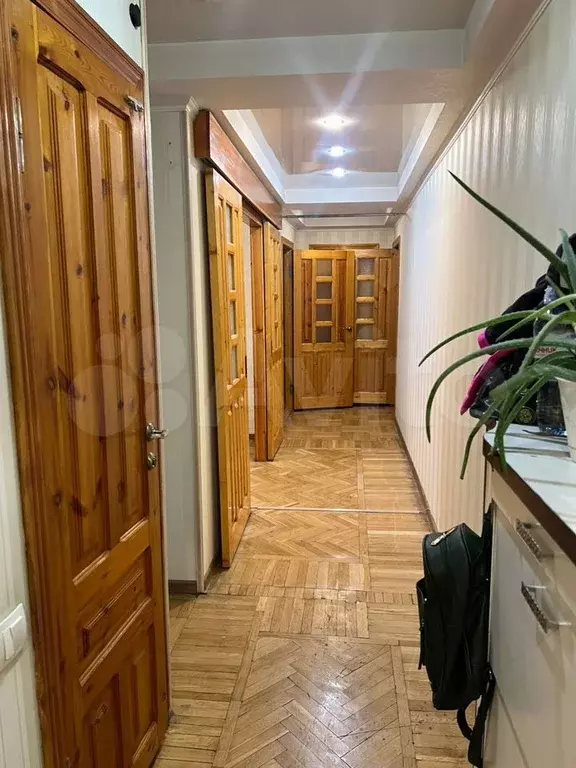 3-к. квартира, 68 м, 2/5 эт. - Фото 0