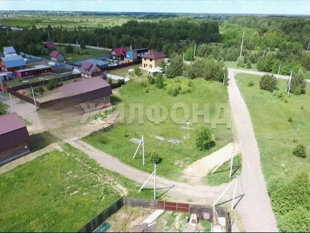 Участок в Томская область, Томск с. Дзержинское, Петровская ул. (8.0 ... - Фото 0