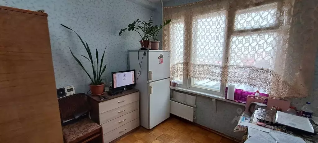 3-к кв. Удмуртия, Ижевск ул. Михаила Петрова, 6 (64.7 м) - Фото 1