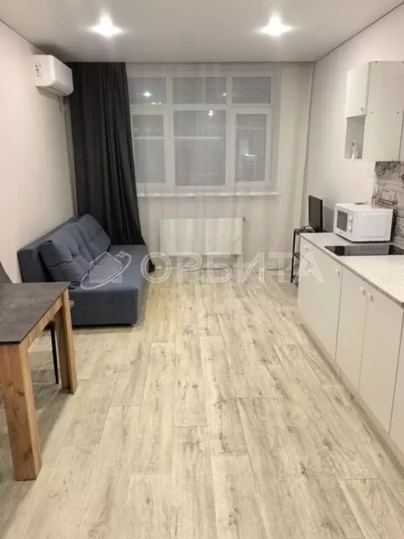 Студия Тюменская область, Тюмень ул. Первооткрывателей, 2 (25.8 м) - Фото 1