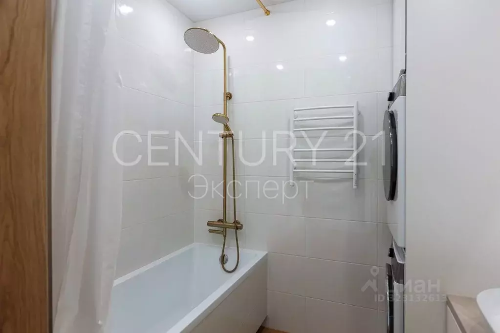 3-к кв. Калининградская область, Калининград ул. Героя России Виталия ... - Фото 1