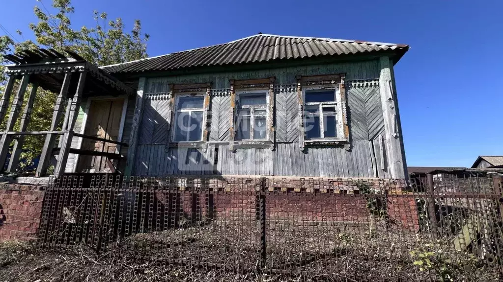 Дом в Курская область, Курский район, Полянский сельсовет, д. ... - Фото 1