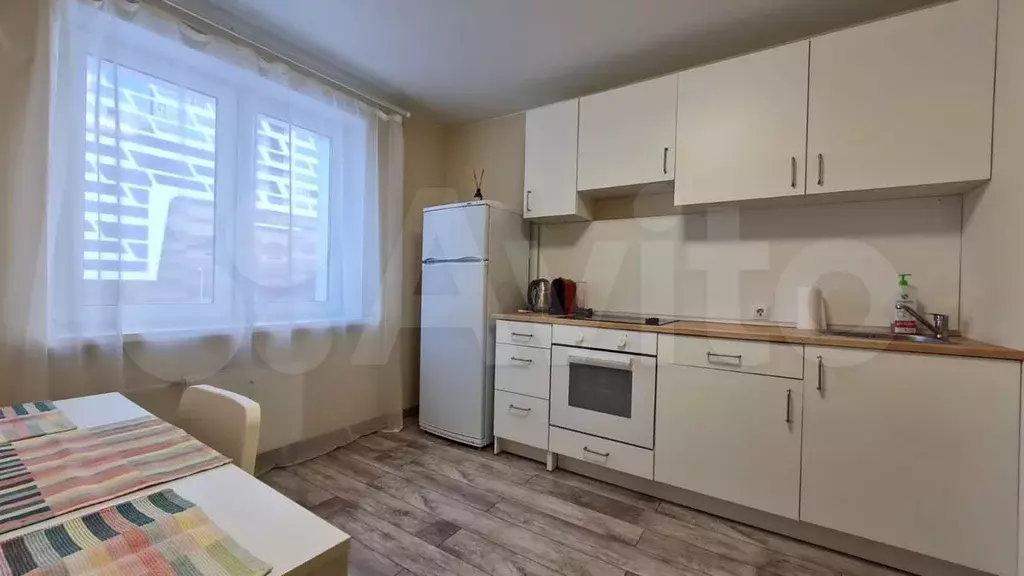 2-к. квартира, 70 м, 3/19 эт. - Фото 0