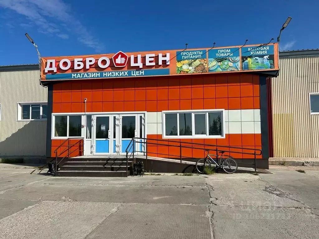Торговая площадь в Ханты-Мансийский АО, Лянтор Сургутский район,  (970 ... - Фото 0
