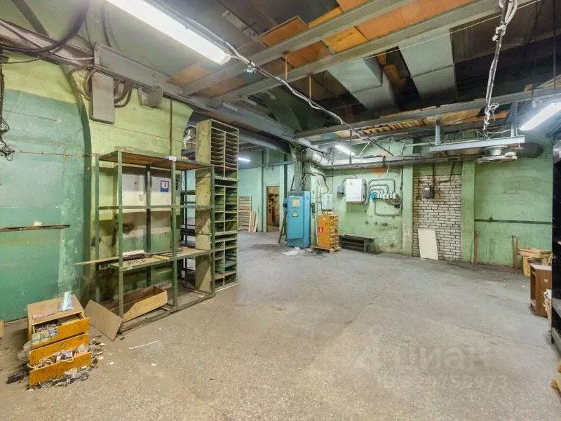 Торговая площадь в Санкт-Петербург ул. Комсомола, 2 (216 м) - Фото 2