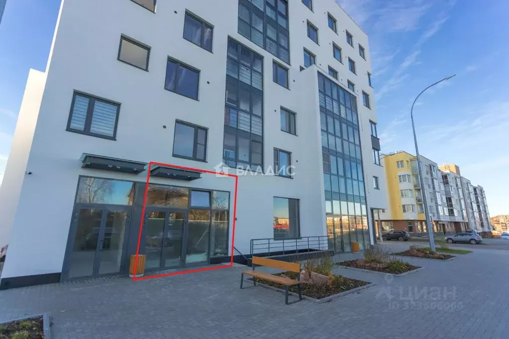 Помещение свободного назначения в Карелия, Петрозаводск Казарменская ... - Фото 1