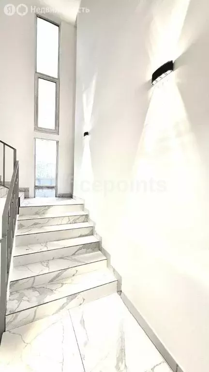 Офис (320 м) - Фото 1