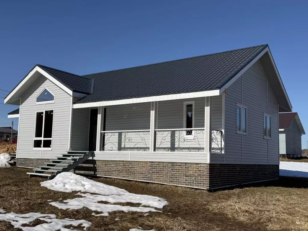 Дом в Московская область, Шаховская муниципальный округ, д. Кобылино  ... - Фото 1