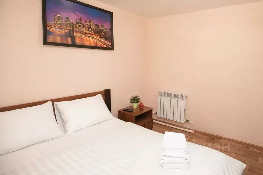 Комната Свердловская область, Екатеринбург ул. Ключевская, 18 - Фото 2