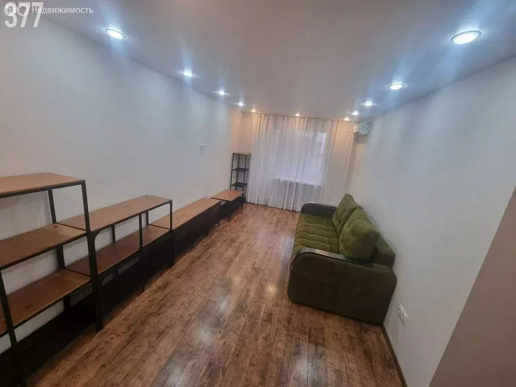 3-комнатная квартира: Феодосия, улица Степаняна, 57 (60 м) - Фото 2