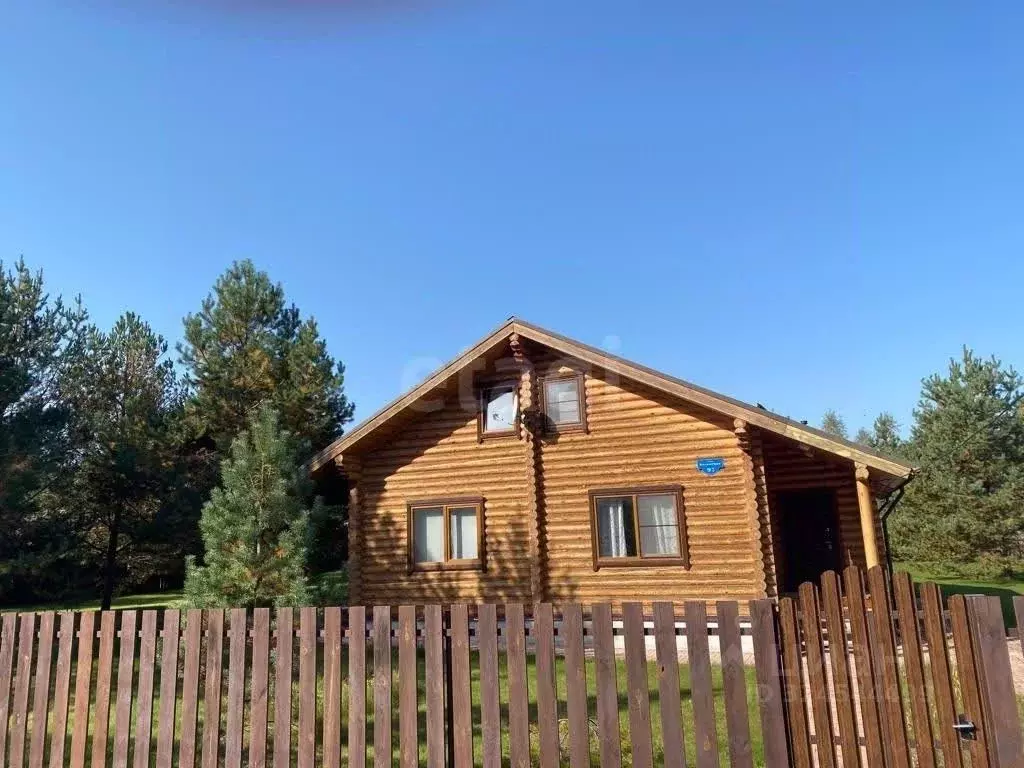 Дом в Калужская область, Малоярославецкий муниципальный округ, ... - Фото 1