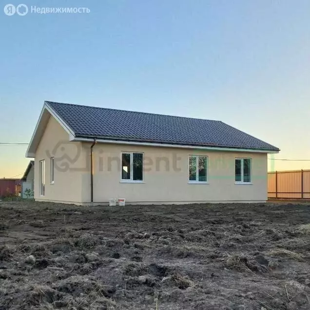 Дом в посёлок Отважное, Солнечная улица (94 м) - Фото 2