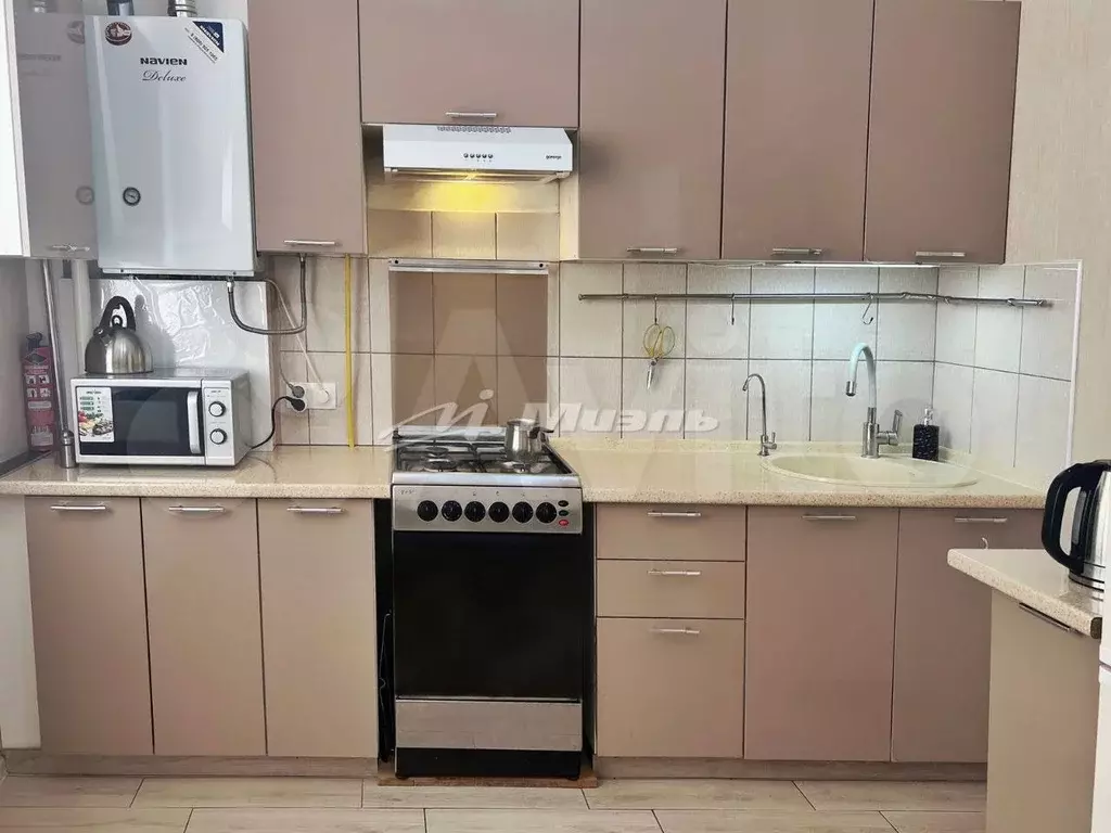 1-к. квартира, 36 м, 4/9 эт. - Фото 0