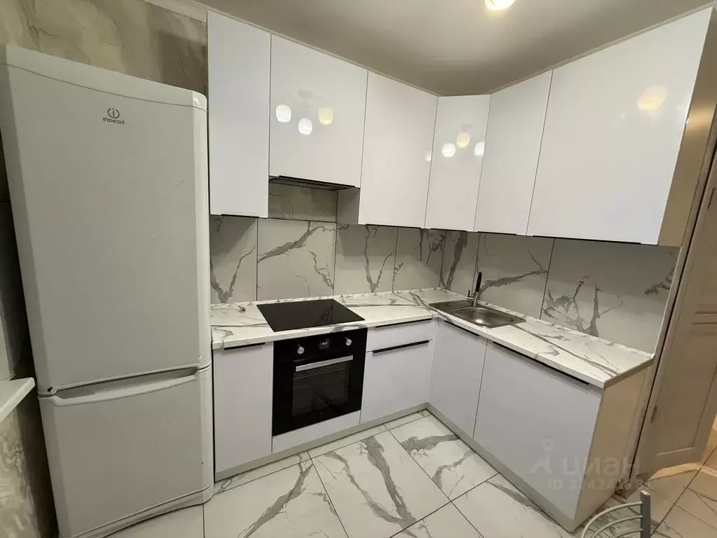 2-к кв. Самарская область, Тольятти ул. 70 лет Октября, 9 (60.0 м) - Фото 1