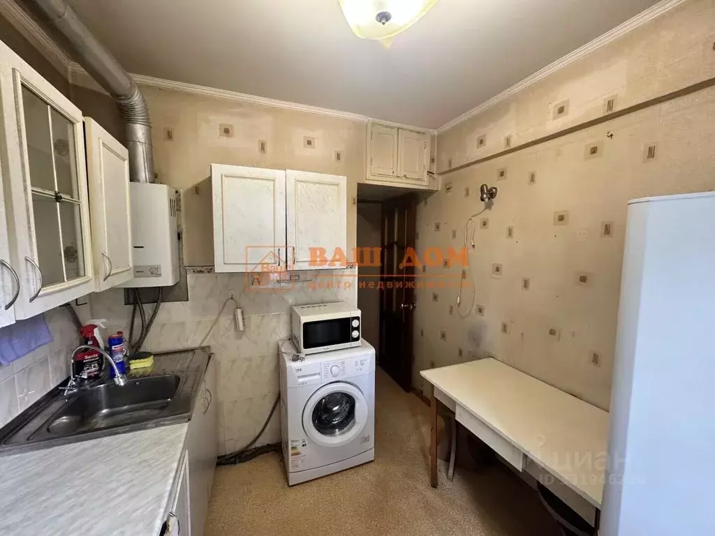 2-к кв. Тульская область, Тула Приупская ул., 8 (44.2 м) - Фото 2