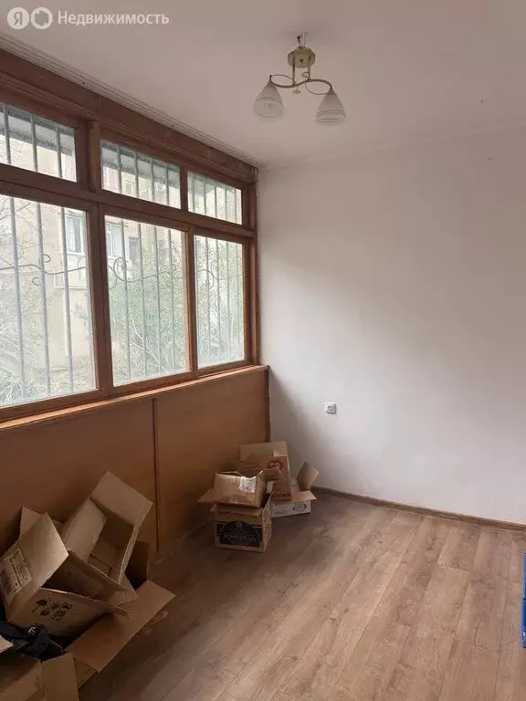 3-комнатная квартира: Сочи, микрорайон Приморье, улица Есауленко, 4к1 ... - Фото 1