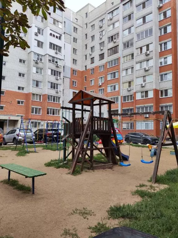 3-к кв. Саратовская область, Саратов ул. Имени А.П. Чехова, 6А (91.2 ... - Фото 1