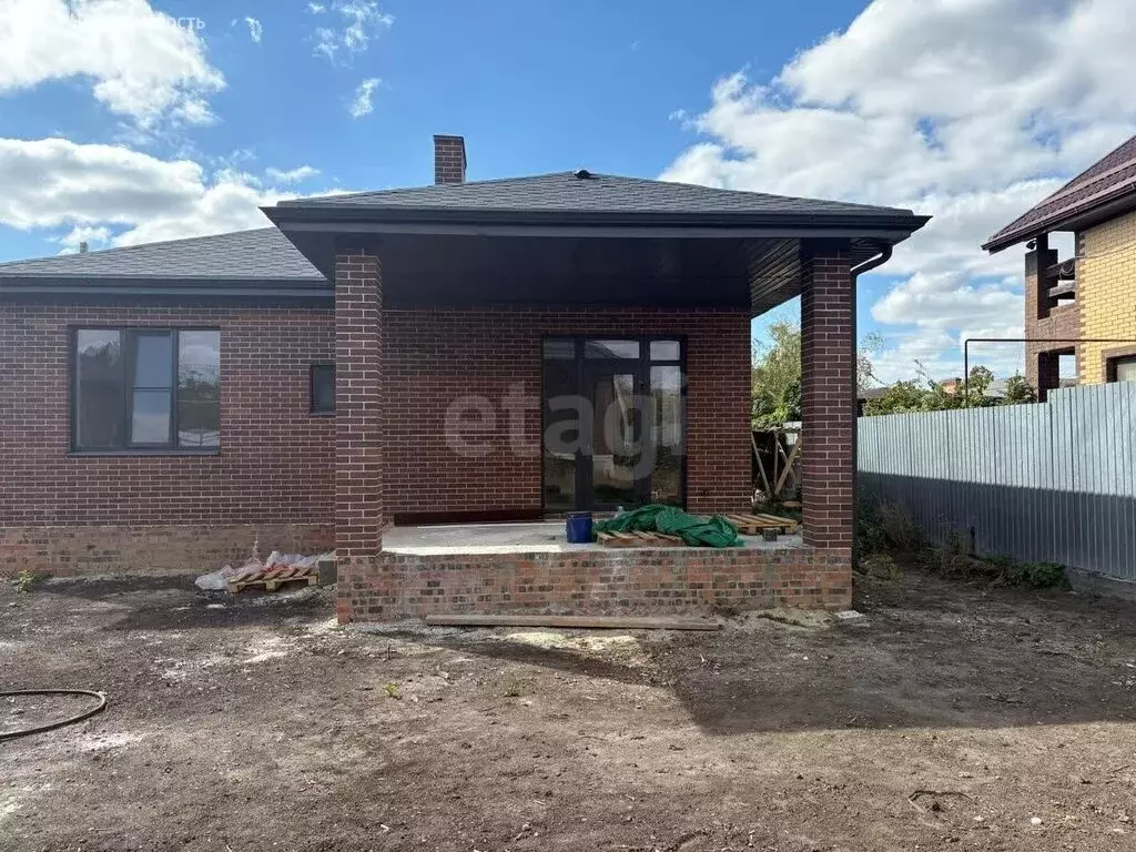 Дом в Новочеркасск, садовое товарищество № 12, Войсковая улица (90 м) - Фото 1