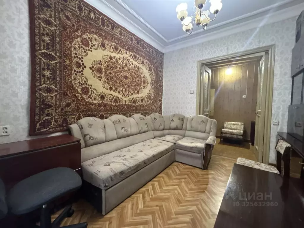 2-к кв. Волгоградская область, Волгоград ул. В.И. Ленина, 12 (46.6 м) - Фото 1